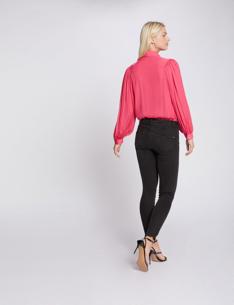 BLOUSE ROZE EFFEN RUIMVALLENDE BALLONMOUWEN