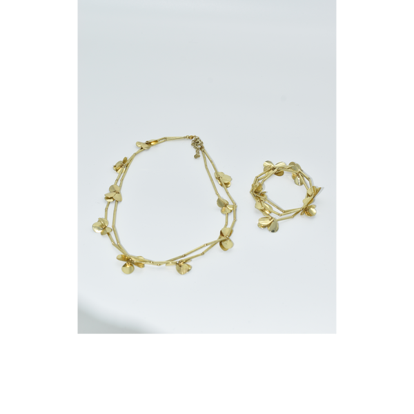 GOUDEN ARMBAND MET BLOEMETJES