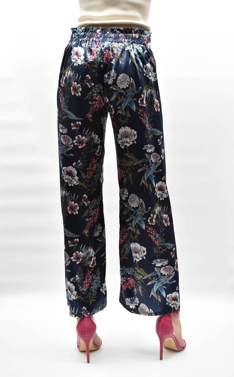 DONKERBLAUWE PANTALON MET BLOEMENPRINT
