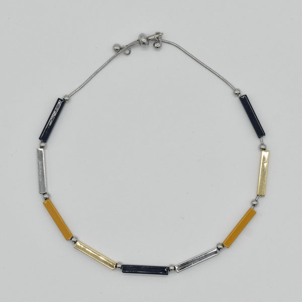 ARMBAND