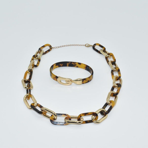 ARMBAND